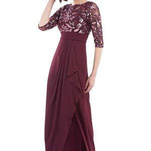 EUC JS Collections Tessa Sequin Floral Gown In Plum/Mauve Size 12